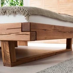 Balkenbett Aus Eichenholz Mit Kufen - Piassona 4 Balkenbett Aus Eichenholz Mit Kufen - Piassona -Valganios Sales balkenbett aus eichenholz mit kufen ohne kopfteil geoeltes massivholz piassona 02