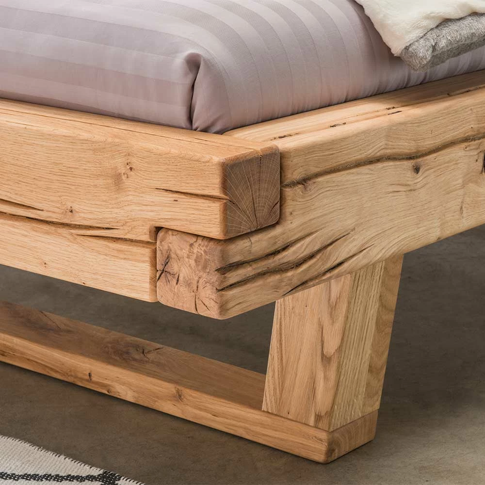 Balkenbett aus Eichenholz mit Kufen - Piassona Balkenbett Aus Eichenholz Mit Kufen - Piassona -Valganios Sales balkenbett aus eichenholz mit kufen ohne kopfteil geoeltes massivholz piassona 03