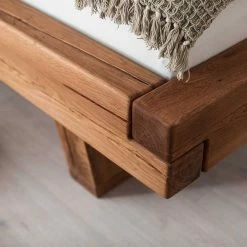 Balkenbett Aus Eichenholz Mit Kufen - Piassona 6 Balkenbett Aus Eichenholz Mit Kufen - Piassona -Valganios Sales balkenbett aus eichenholz mit kufen ohne kopfteil geoeltes massivholz piassona 04