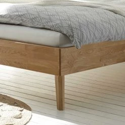 Geöltes Eichenholz Bett Mit Kopfteil In Weiß - Brunca -Valganios Sales geoeltes eichenholz bett mit kopfteil in weiss in 5 groessen im shop brunca 02