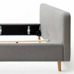 Hellgraues Stoffbett Mit Holzbeinen - Amya -Valganios Sales hellgraues stoffbett mit holzbeinen in eichefarben amya 05