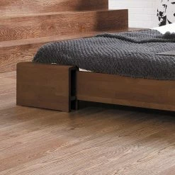 Massivholzbett Dalena In Nussbaumfarben Lackiert -Valganios Sales massivholzbett nussbaumfarben lackiert buche dalena html 02