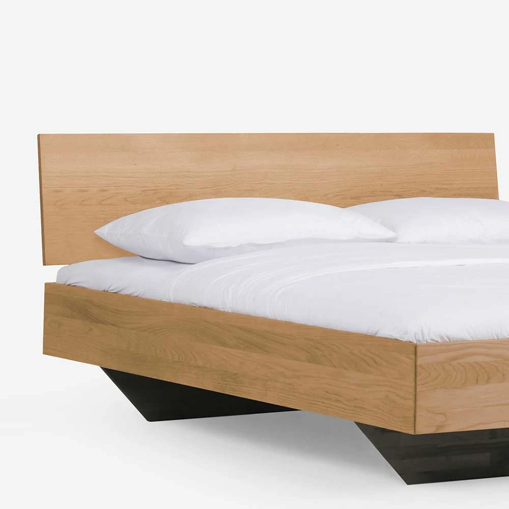 Schwebebett Oltervas und Design Nachttische (dreiteilig) Schwebebett Oltervas Und Design Nachttische (dreiteilig) -Valganios Sales schwebebett design nachttische massivholz wildeiche oltervas 05