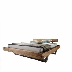 Schwebeoptik Balkenbett Aus Wildeiche Omegon Mit Industrial Kufengestell Metall