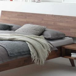 Set Nussbaum Bett & Nachttische - Paro (dreiteilig) -Valganios Sales set nussbaum bett nachttische in 3 doppelbett groessen paro 04