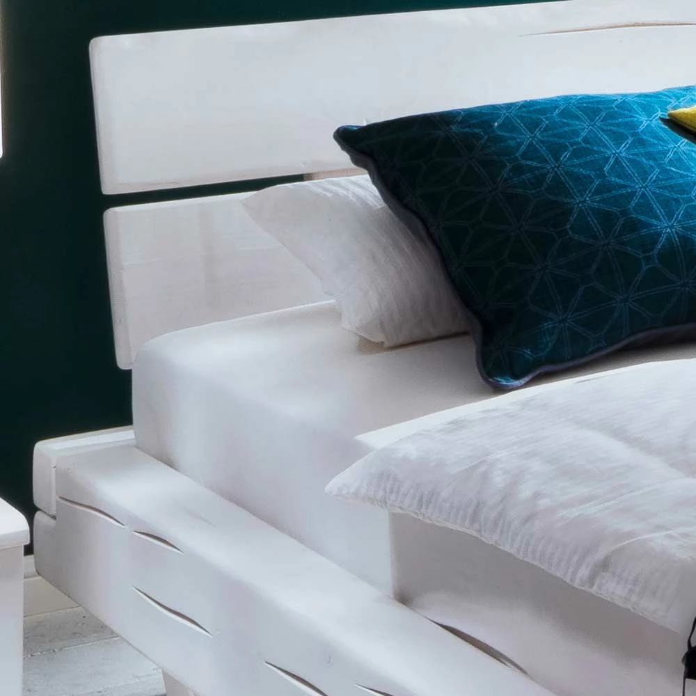 Weiß lasiertes Balkenbett aus Fichte - Starfish Weiß Lasiertes Balkenbett Aus Fichte - Starfish -Valganios Sales weiss lasiertes balkenbett aus fichte massivholz als doppelbett starfish 03