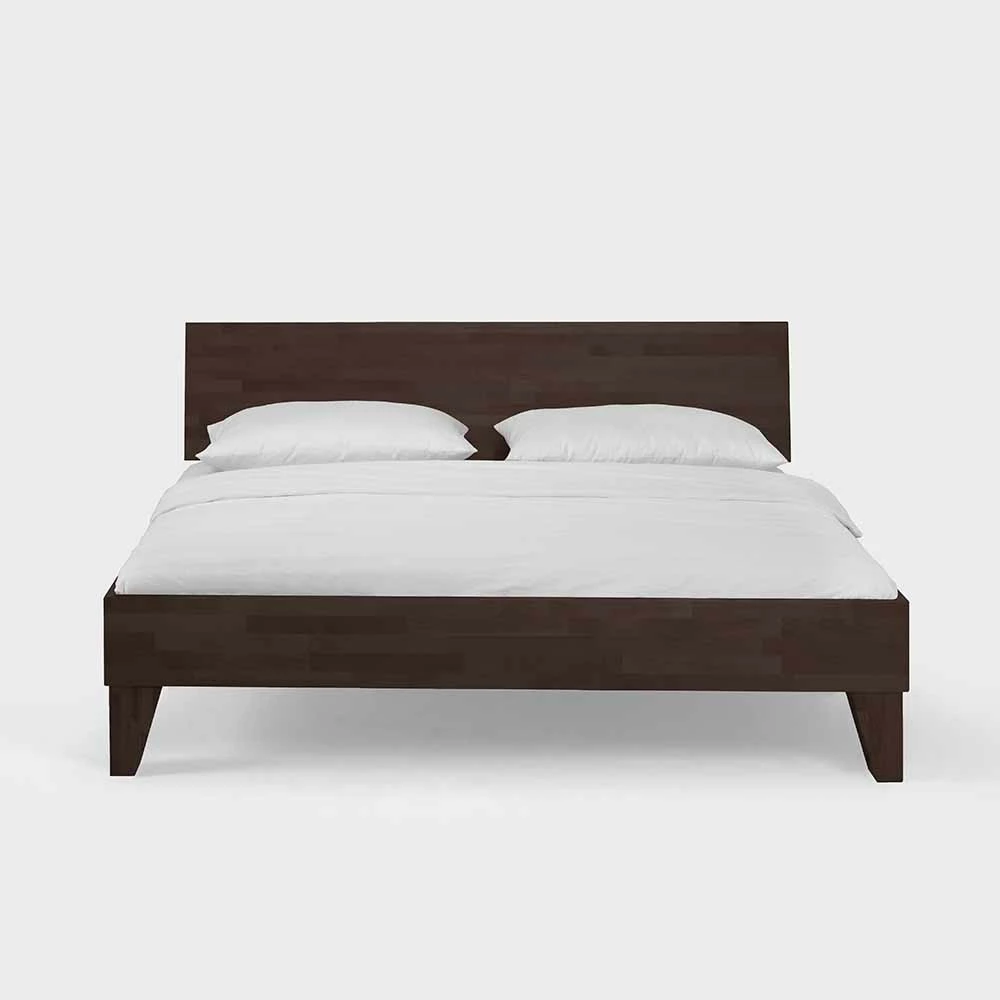 Wengefarbiges Holzbett Careful aus Buche massiv lackiert Wengefarbiges Holzbett Careful Aus Buche Massiv Lackiert -Valganios Sales wengefarbiges holzbett buche massiv lackiert vollflaechiges holz kopfteil careful 02