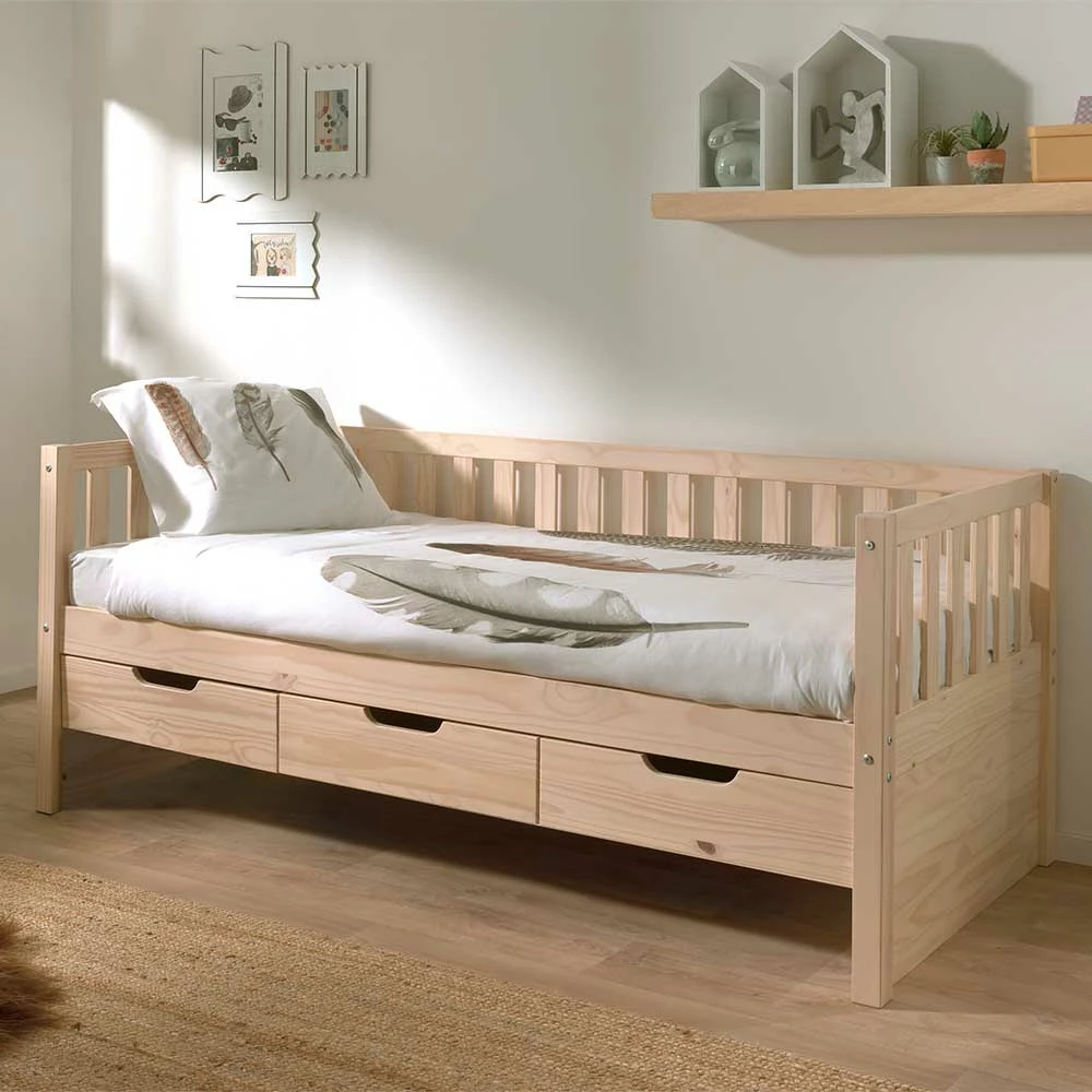 White Wash Funktionsbett mit drei Schubladen - Camilla White Wash Funktionsbett Mit Drei Schubladen - Camilla -Valganios Sales white wash funktionsbett mit drei schubladen im kojendesign aus kiefer massiv camilla 01