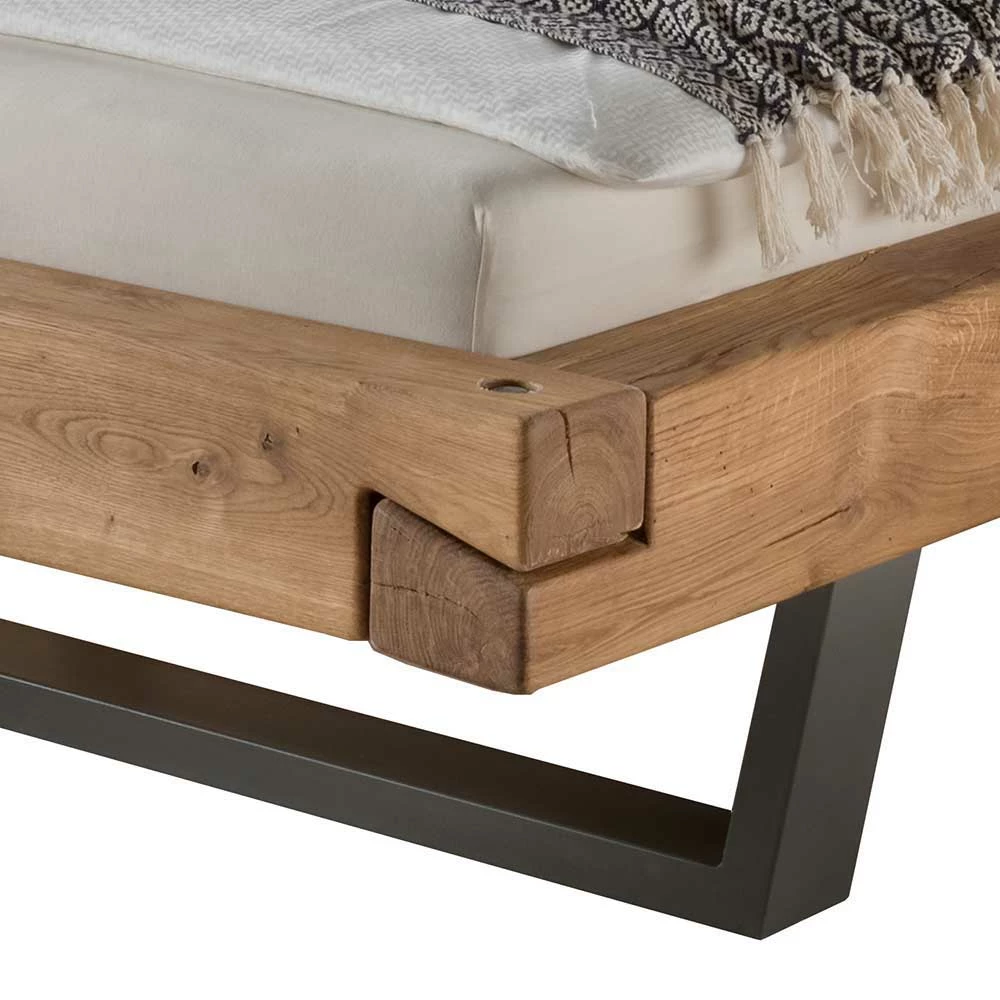 Wildeiche Balkenbett in Schwebeoptik Iloventa mit Metallkufen Industrial Wildeiche Balkenbett In Schwebeoptik Iloventa Mit Metallkufen Industrial -Valganios Sales wildeiche balkenbett in schwebeoptik mit metallkufen industrial iloventa 02