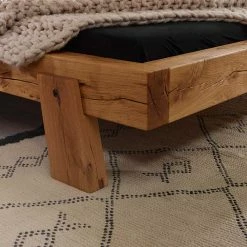 Wildeiche Holzbett Mit Rustikalem Design - Tregova 4 Wildeiche Holzbett Mit Rustikalem Design - Tregova -Valganios Sales wildeiche holzbett mit rustikalem design mit balkenrahmen tregova 02