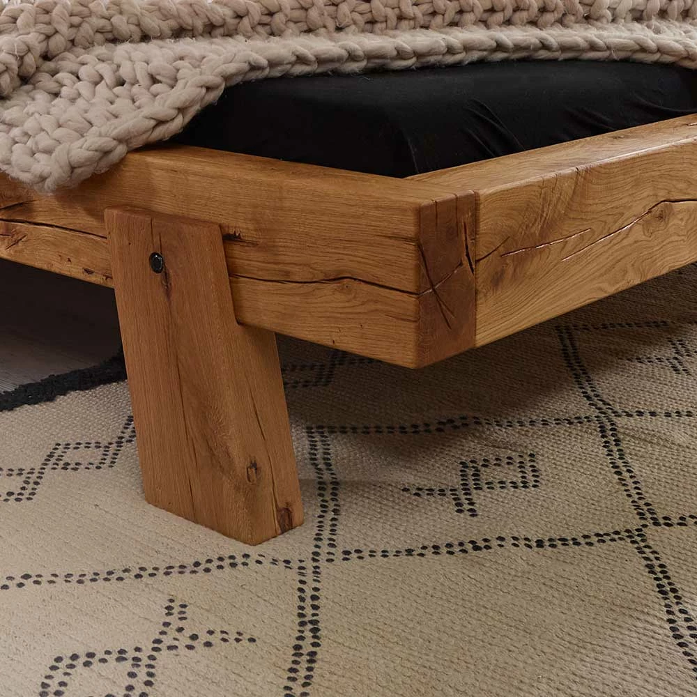 Wildeiche Holzbett mit rustikalem Design - Tregova Wildeiche Holzbett Mit Rustikalem Design - Tregova -Valganios Sales wildeiche holzbett mit rustikalem design mit balkenrahmen tregova 02