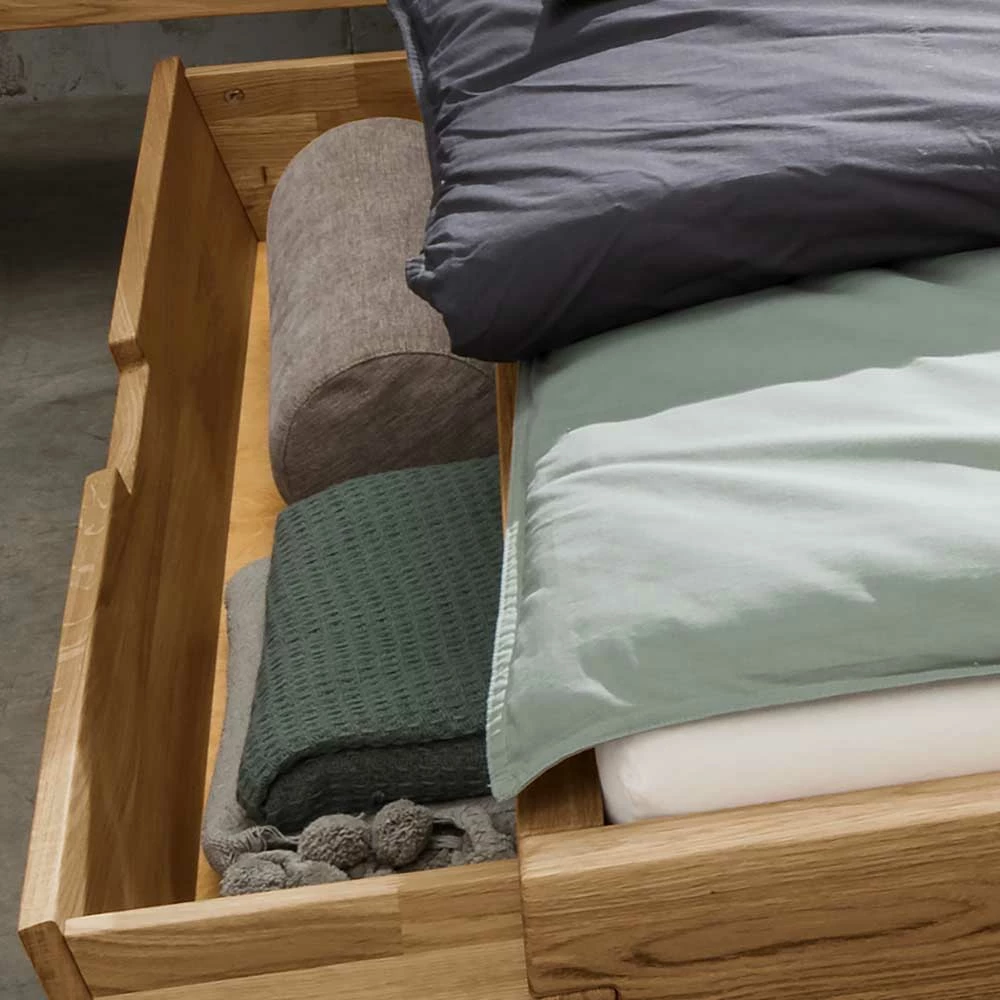 Wildeiche Schubkastenbett & Nachtkommoden - Aryvano (dreiteilig) Wildeiche Schubkastenbett & Nachtkommoden - Aryvano (dreiteilig) -Valganios Sales wildeiche schubkastenbett nachtkommoden in modernem design aryvano 04