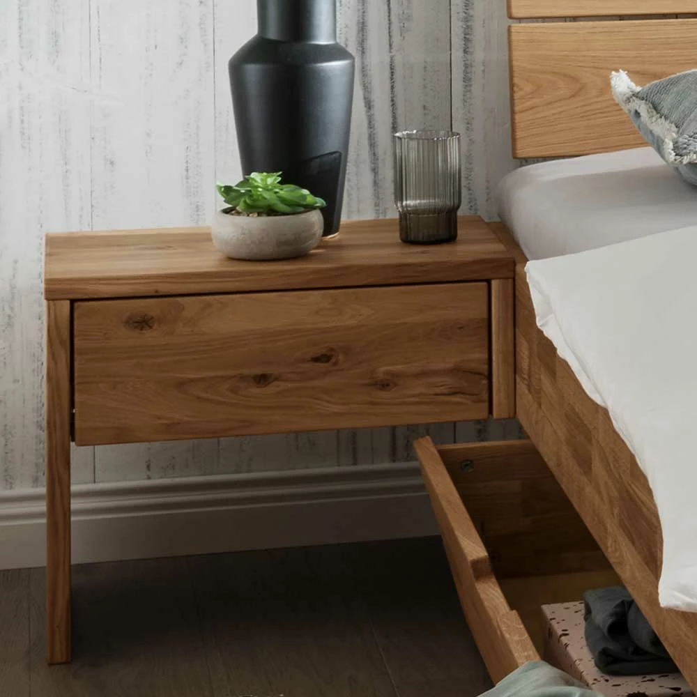 Wildeichebett mit Nachtkommoden - Esvilda (dreiteilig) Wildeichebett Mit Nachtkommoden - Esvilda (dreiteilig) -Valganios Sales wildeichebett mit nachtkommoden bett schubkasten esvilda 04